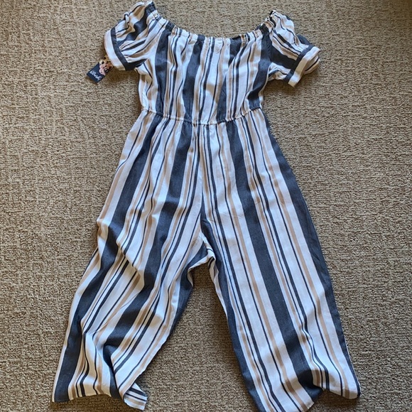 One piece Romper - Picture 6 of 7